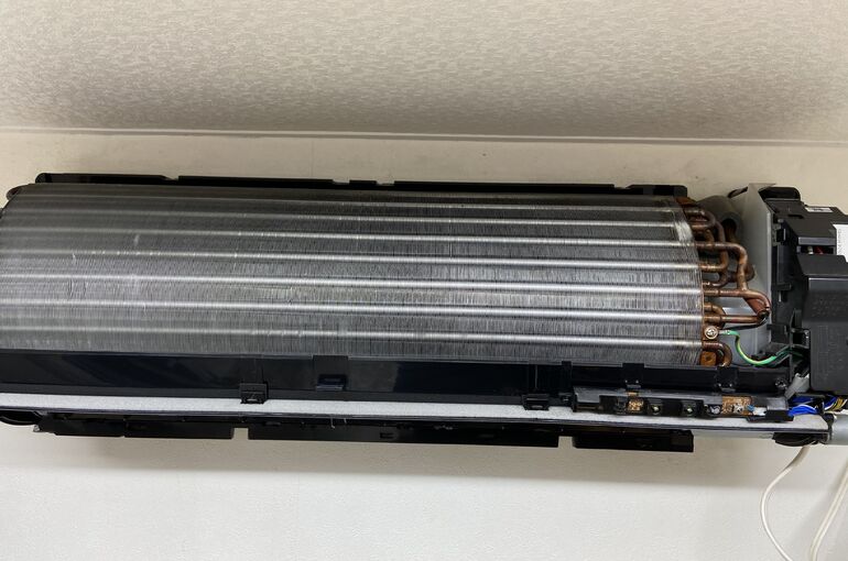AE5FD751-BD5F-4920-87BB-F446AACCD438